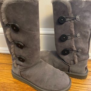 UGG® Bailey Suede Button Triplet II Boots- Size 9